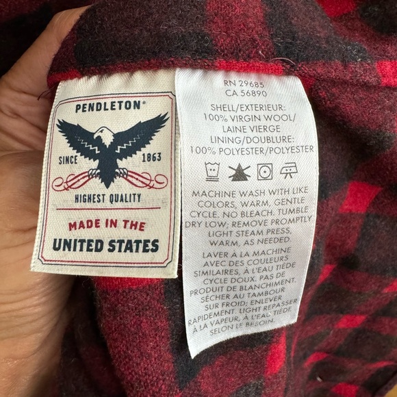 Pendleton Originals Women’s S Petite 100% Virgin Wool Red Black Flannel Shirt - Picture 2 of 4